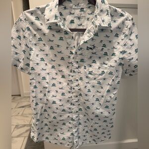 Vineyard Vines White and Blue Patterned Shirt